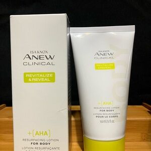 Isa Knox Anew Clinical Revitalize & Reveal Resurfacing Lotion